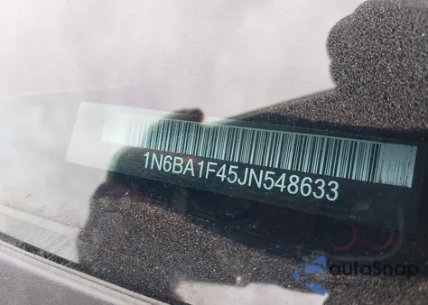 2018 Nissan Titan Xd Sl Diesel z USA, uszkodzony, nr VIN 1N6BA1F45JN548633